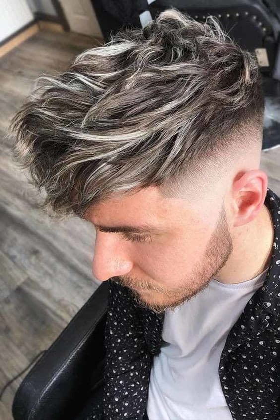 23 coupes de cheveux mi-décolorées pour hommes en 2023 11 23 coupes de cheveux mi-décolorées pour hommes en 2023 11
