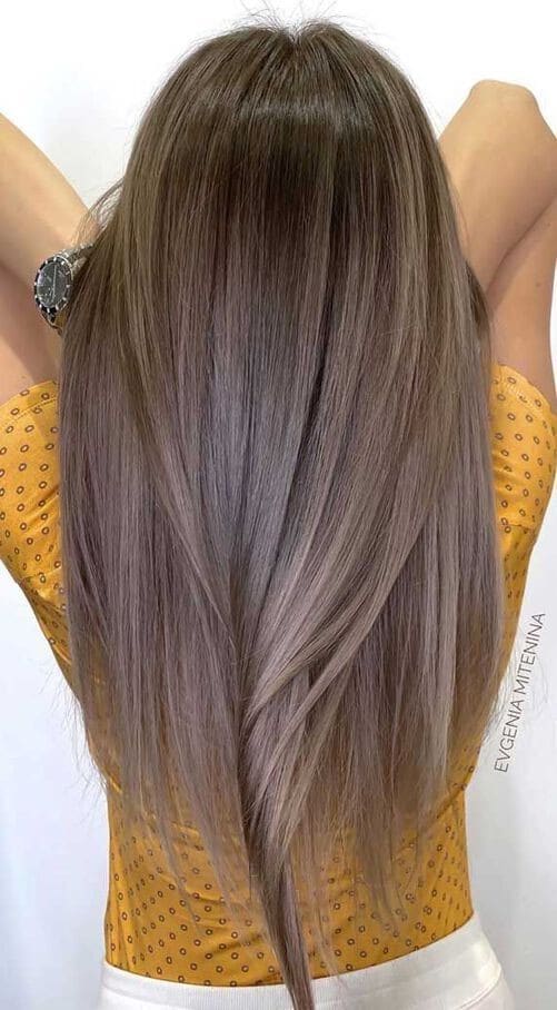 Blond foncé : Nos 22 Modèles Tendances en 2023 6 Blond foncé : Nos 22 Modèles Tendances en 2023 6