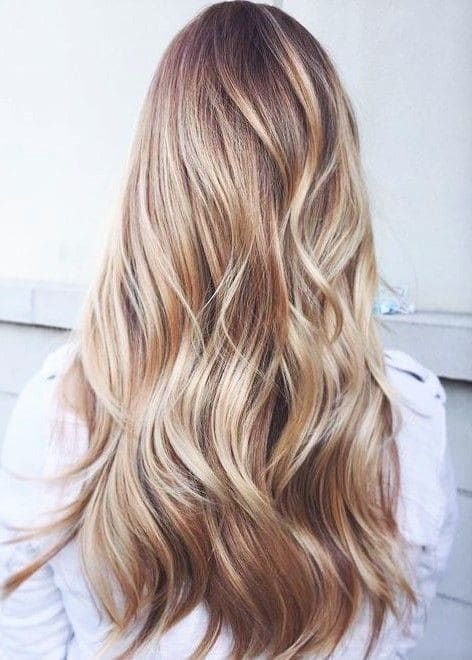 Blond foncé : Nos 22 Modèles Tendances en 2023 12 Blond foncé : Nos 22 Modèles Tendances en 2023 12
