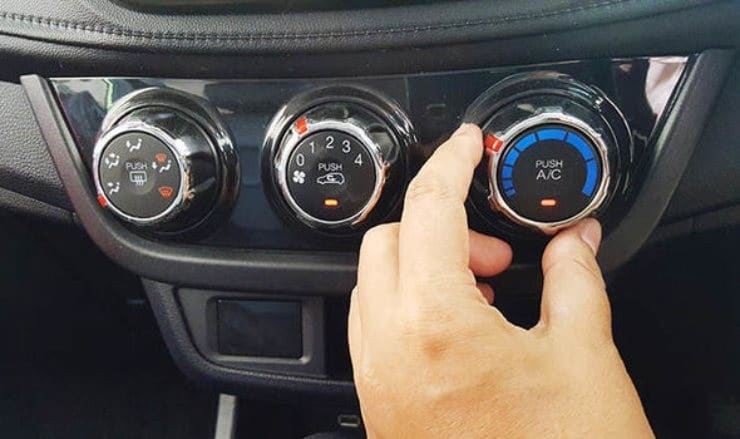 Climatisation, avec l'astuce du chiffon vous rafraîchissez toute la voiture en quelques minutes 3 Climatisation, avec l'astuce du chiffon vous rafraîchissez toute la voiture en quelques minutes 3