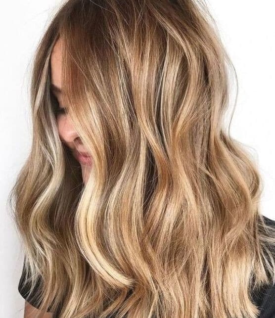 Blond foncé : Nos 22 Modèles Tendances en 2023 32 Blond foncé : Nos 22 Modèles Tendances en 2023 32