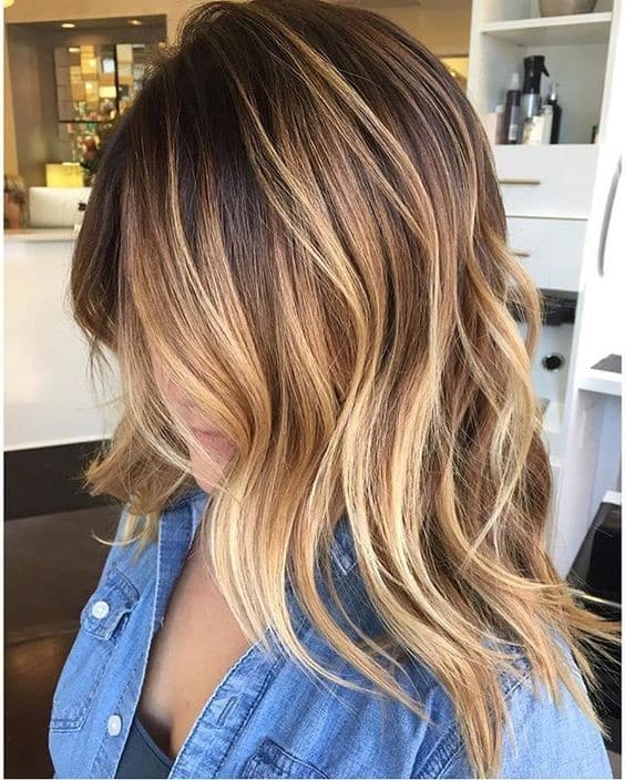Blond foncé : Nos 22 Modèles Tendances en 2023 37 Blond foncé : Nos 22 Modèles Tendances en 2023 37