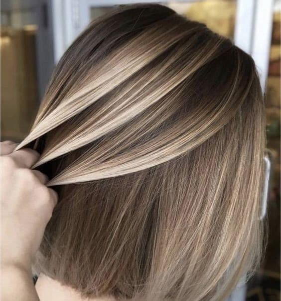 Blond foncé : Nos 22 Modèles Tendances en 2023 26 Blond foncé : Nos 22 Modèles Tendances en 2023 26