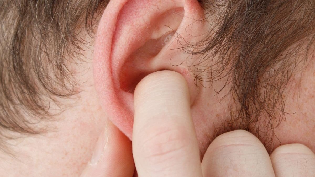 Oreille qui Gratte : Signification Spirituelle & Décryptage 3