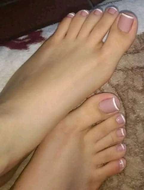 Pédicure été 2023 : La beauté commence par les ongles des pieds 17 Pédicure été 2023 : La beauté commence par les ongles des pieds 17