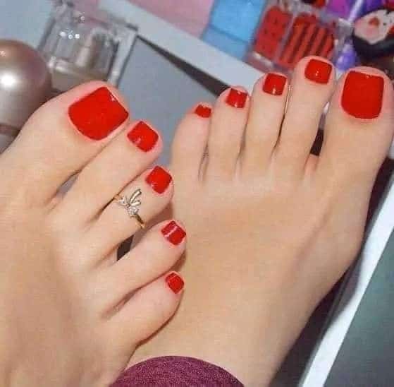 Pédicure été 2023 : La beauté commence par les ongles des pieds 18 Pédicure été 2023 : La beauté commence par les ongles des pieds 18