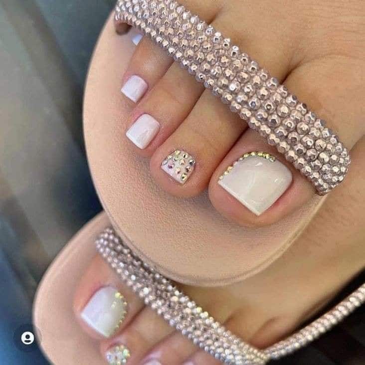 Pédicure été 2023 : La beauté commence par les ongles des pieds 4 Pédicure été 2023 : La beauté commence par les ongles des pieds 4