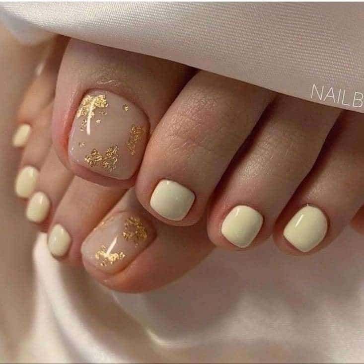 Pédicure été 2023 : La beauté commence par les ongles des pieds 10 Pédicure été 2023 : La beauté commence par les ongles des pieds 10