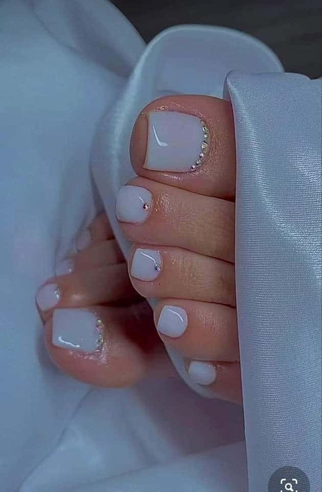 Pédicure été 2023 : La beauté commence par les ongles des pieds 1 Pédicure été 2023 : La beauté commence par les ongles des pieds 1