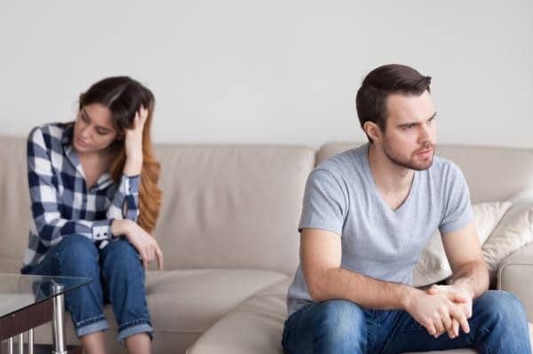 17 questions à poser à un homme qui s'éloigne 8