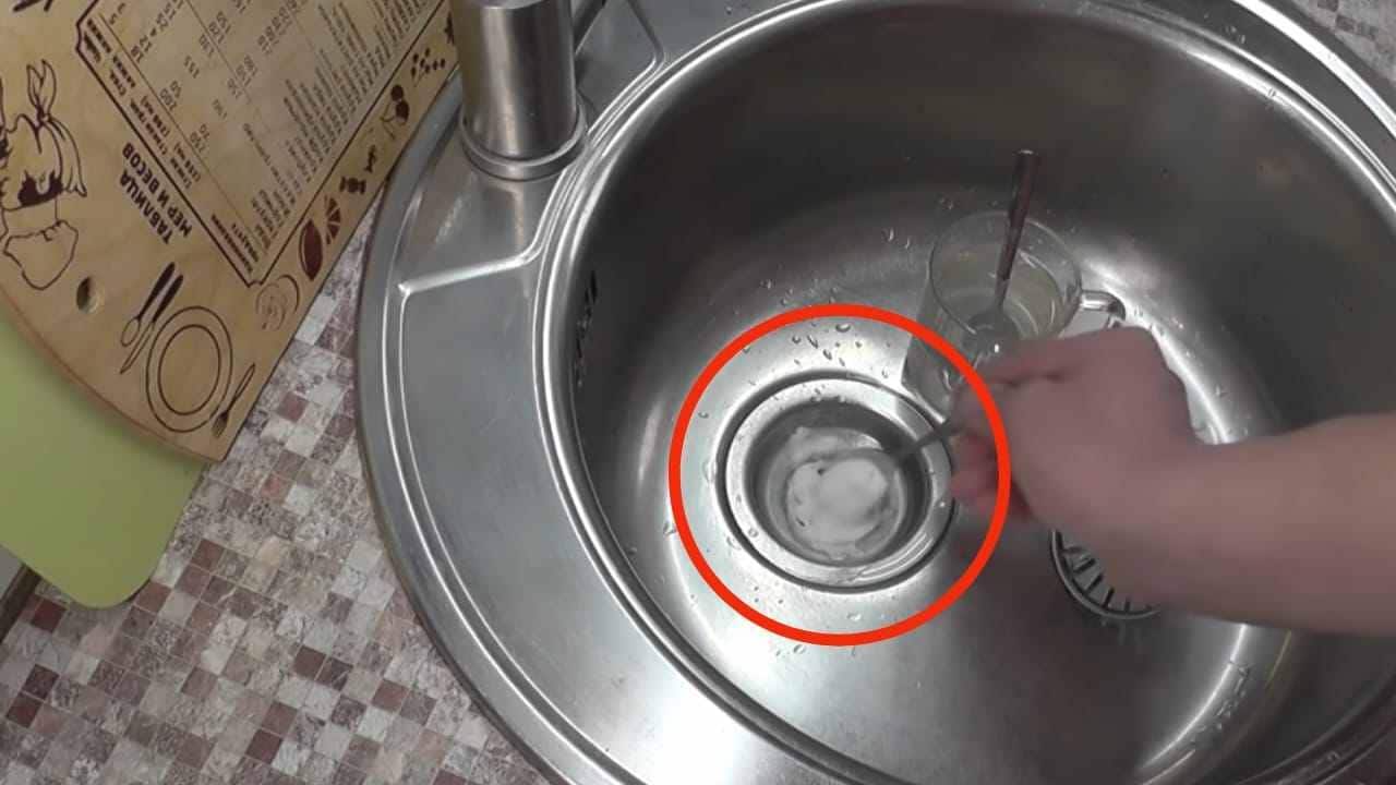 Un moyen simple et naturel de nettoyer l'évier bouché : vous réussissez si vous le faites 3 Un moyen simple et naturel de nettoyer l'évier bouché : vous réussissez si vous le faites 3