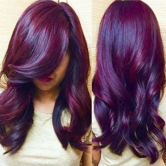 Couleur de cheveux prune : Nos 23 plus beaux modèles en 2023 14 Couleur de cheveux prune : Nos 23 plus beaux modèles en 2023 14