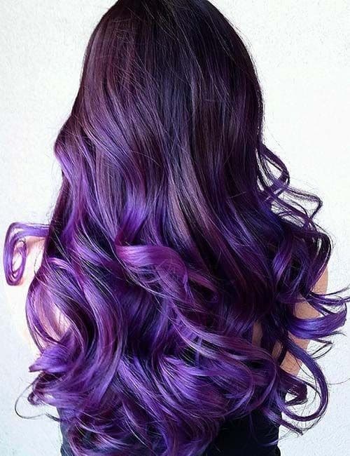 Couleur de cheveux prune : Nos 23 plus beaux modèles en 2023 19 Couleur de cheveux prune : Nos 23 plus beaux modèles en 2023 19