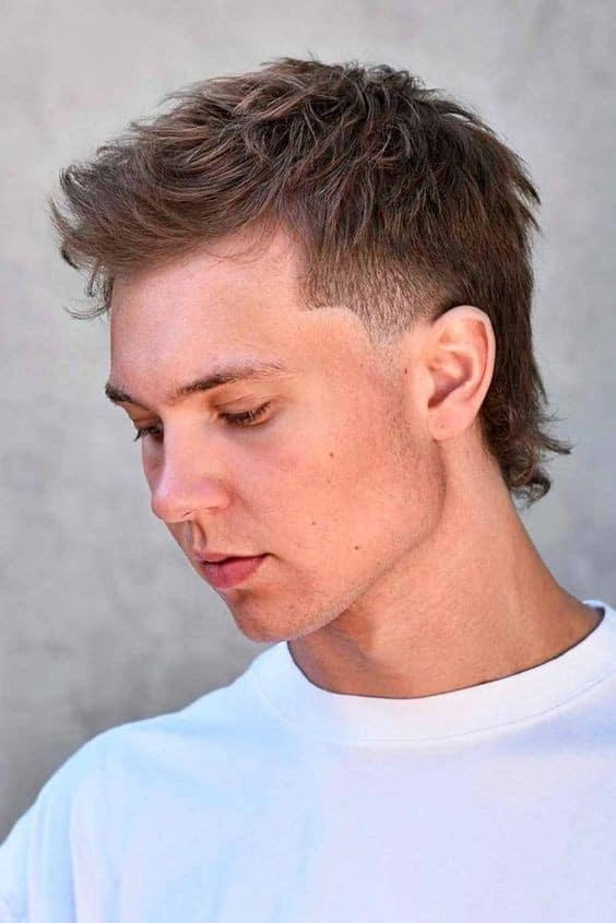 33 Coupes taper mood fade mi-long homme 2023 7 33 Coupes taper mood fade mi-long homme 2023 7