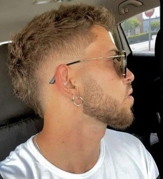 33 Coupes taper mood fade mi-long homme 2023 20 33 Coupes taper mood fade mi-long homme 2023 20
