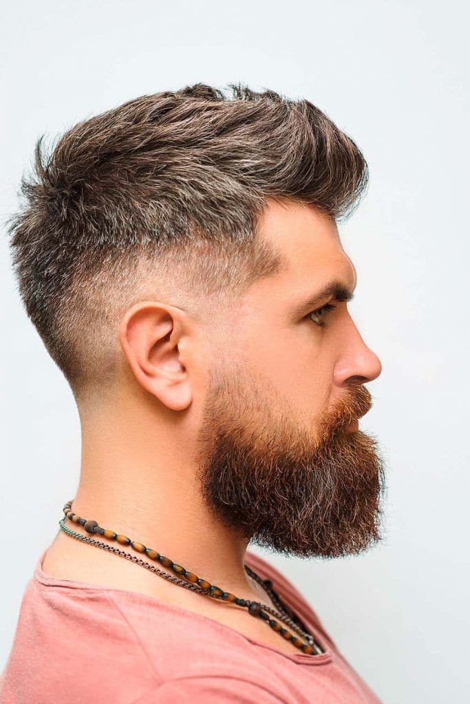 33 Coupes taper mood fade mi-long homme 2023 26 33 Coupes taper mood fade mi-long homme 2023 26