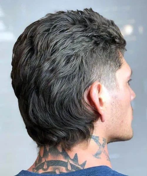 33 Coupes taper mood fade mi-long homme 2023 35 33 Coupes taper mood fade mi-long homme 2023 35