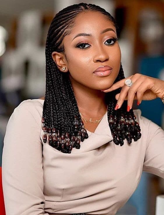Braids 2023 : Nos 23 plus beaux modèles pour cette coiffure africaine 1 Braids 2023 : Nos 23 plus beaux modèles pour cette coiffure africaine 1