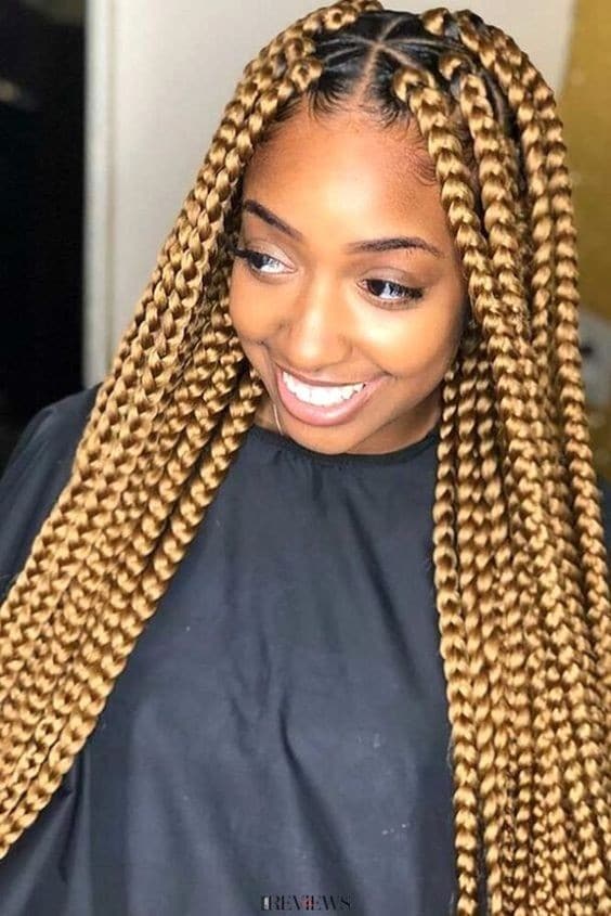 Braids 2023 : Nos 23 plus beaux modèles pour cette coiffure africaine 9 Braids 2023 : Nos 23 plus beaux modèles pour cette coiffure africaine 9