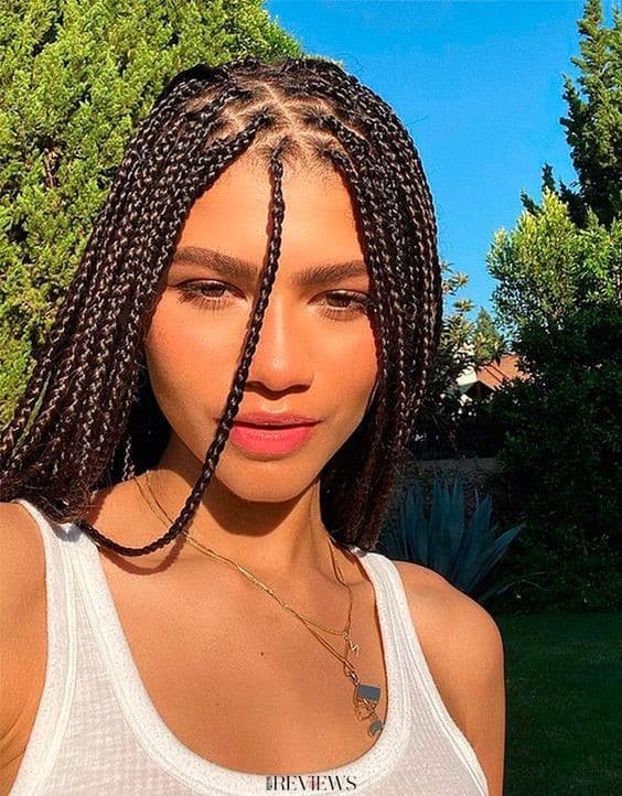 Braids 2023 : Nos 23 plus beaux modèles pour cette coiffure africaine 13 Braids 2023 : Nos 23 plus beaux modèles pour cette coiffure africaine 13