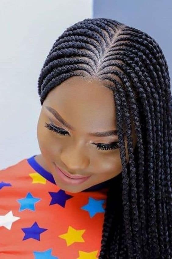 Braids 2023 : Nos 23 plus beaux modèles pour cette coiffure africaine 23 Braids 2023 : Nos 23 plus beaux modèles pour cette coiffure africaine 23