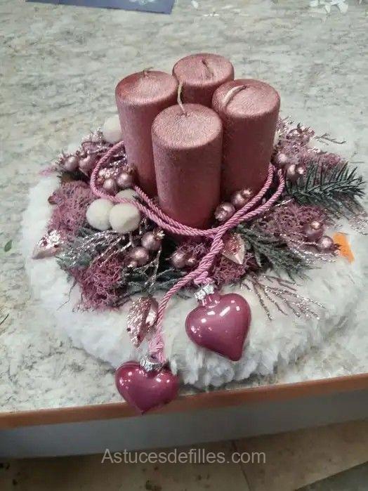 Centres de Table Roses : 13 Idées Éblouissantes pour Noël 6 Centres de Table Roses : 13 Idées Éblouissantes pour Noël 6