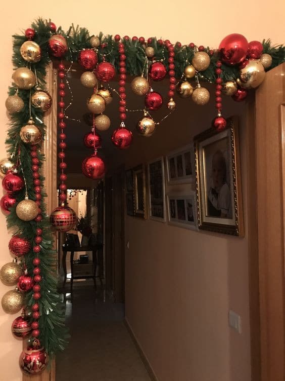 19 Décorations de Noël éblouissantes pour décorer vos couloirs 6 19 Décorations de Noël éblouissantes pour décorer vos couloirs 6