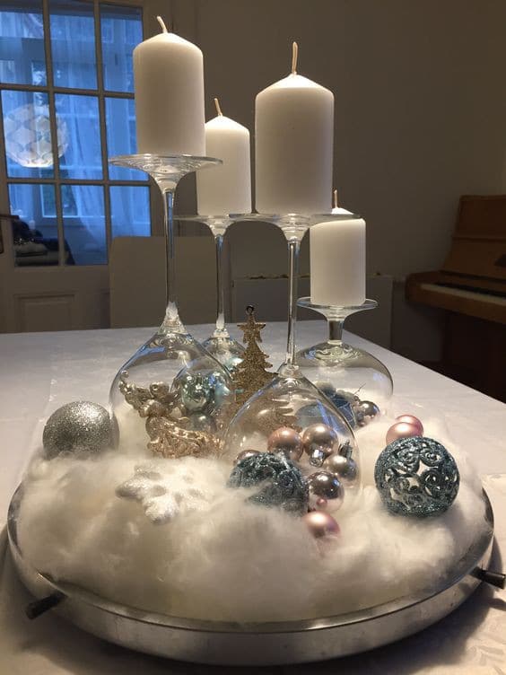 20 Centres de tables à faire soi-même avec des verres pour apporter la magie à la maison 9 20 Centres de tables à faire soi-même avec des verres pour apporter la magie à la maison 9