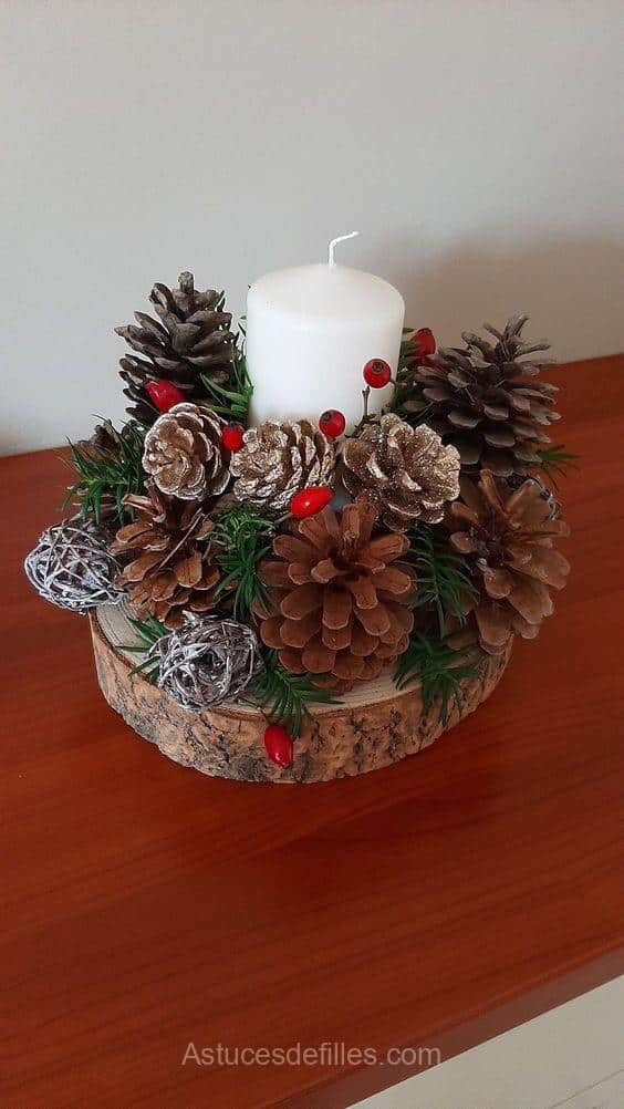Noël: 20 Centres de Tables avec Bougies et Pommes de Pin 16 Noël: 20 Centres de Tables avec Bougies et Pommes de Pin 16