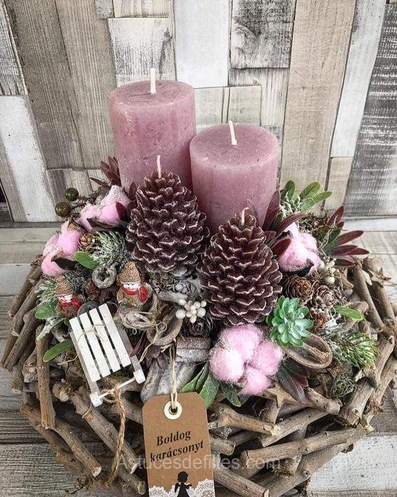 Noël: 20 Centres de Tables avec Bougies et Pommes de Pin 19 Noël: 20 Centres de Tables avec Bougies et Pommes de Pin 19