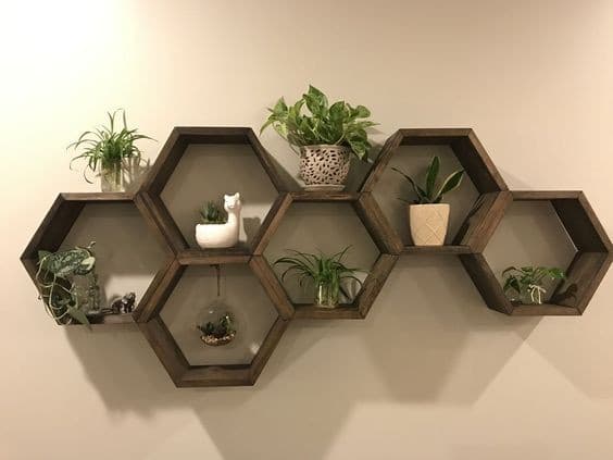 20 idées d'étagères murales en bois pour rendre ta déco unique 11