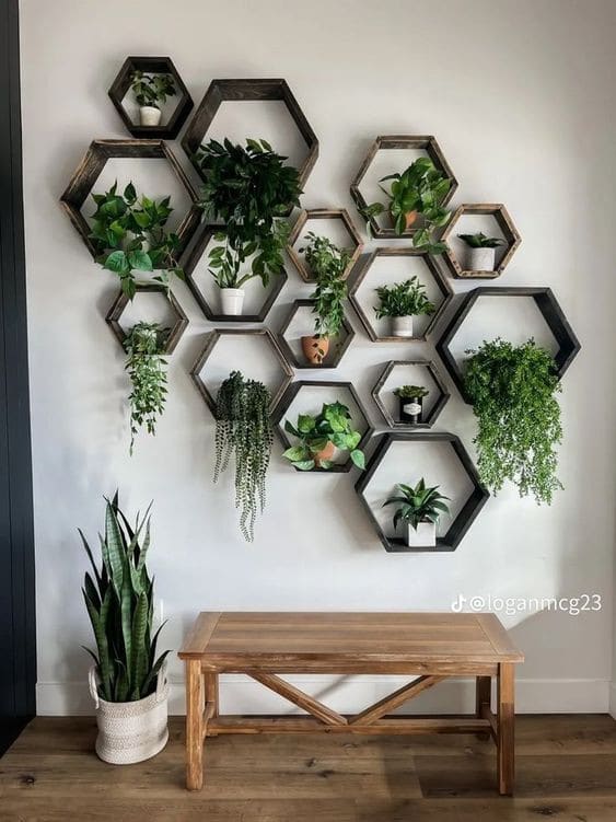20 idées d'étagères murales en bois pour rendre ta déco unique 7