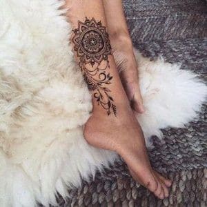 22 idées de tatouages à la fois féminins et originaux 14