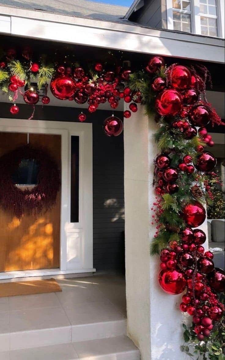 44 idées qui prouvent que le rouge reste la star de Noël 21 44 idées qui prouvent que le rouge reste la star de Noël 21