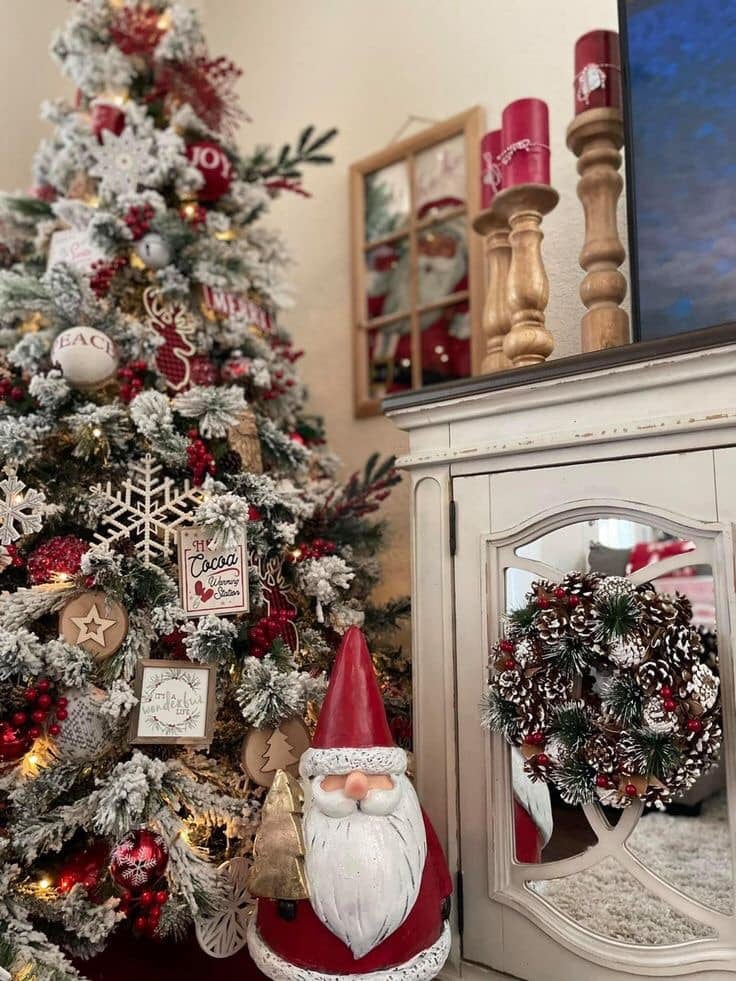 44 idées qui prouvent que le rouge reste la star de Noël 44 44 idées qui prouvent que le rouge reste la star de Noël 44