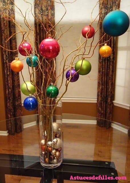 62 idées de décorations de Noël avec des sphères 36