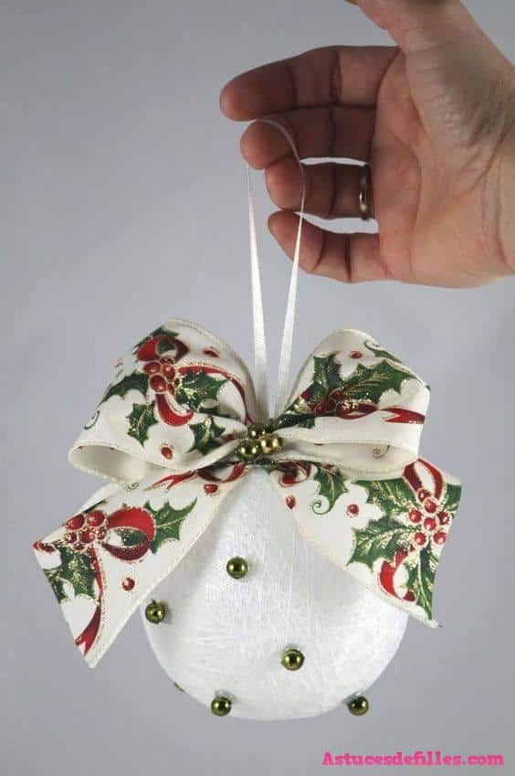 62 idées de décorations de Noël avec des sphères 53 62 idées de décorations de Noël avec des sphères 53