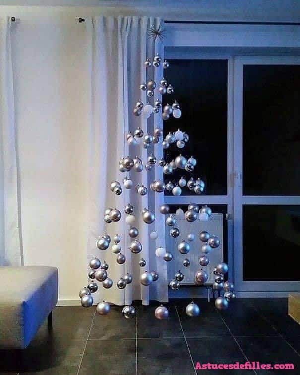 62 idées de décorations de Noël avec des sphères 58