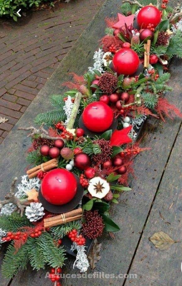 80 Beaux centres de table pour décorer votre table de Noël 12 80 Beaux centres de table pour décorer votre table de Noël 12