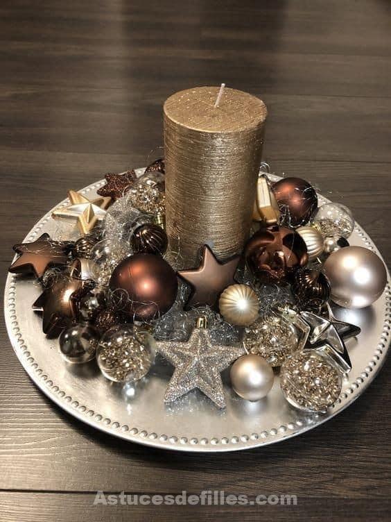 80 Beaux centres de table pour décorer votre table de Noël 36 80 Beaux centres de table pour décorer votre table de Noël 36