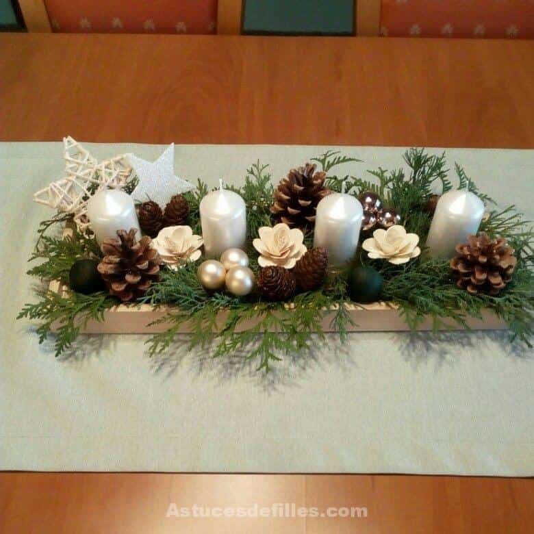 80 Beaux centres de table pour décorer votre table de Noël 69 80 Beaux centres de table pour décorer votre table de Noël 69