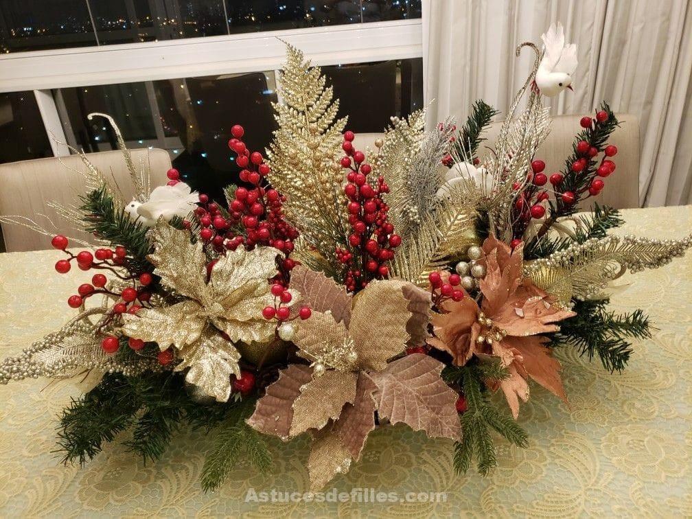 80 Beaux centres de table pour décorer votre table de Noël 70 80 Beaux centres de table pour décorer votre table de Noël 70