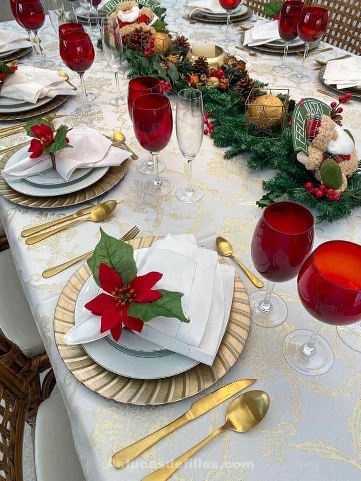 80 Décorations de tables de Noël et repas de Noël 40