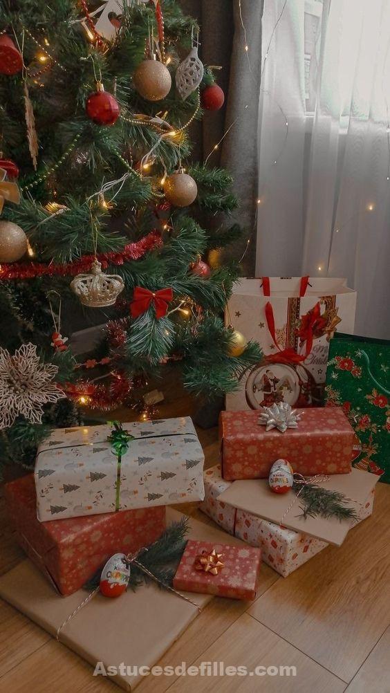 Comment décorer son sapin de Noël et l'embellir pour cette année : Nos 32 plus belles idées ! 13 Comment décorer son sapin de Noël et l'embellir pour cette année : Nos 32 plus belles idées ! 13