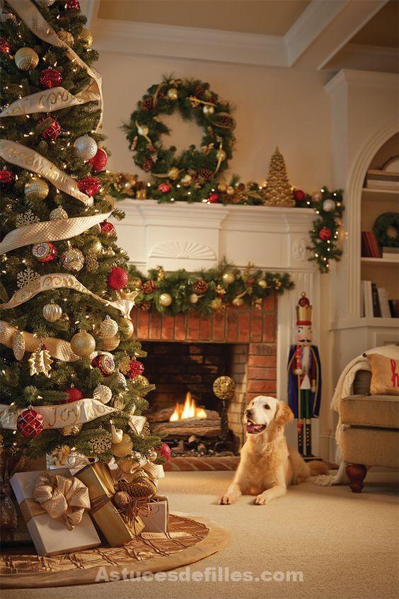 Comment décorer son sapin de Noël et l'embellir pour cette année : Nos 32 plus belles idées ! 23 Comment décorer son sapin de Noël et l'embellir pour cette année : Nos 32 plus belles idées ! 23