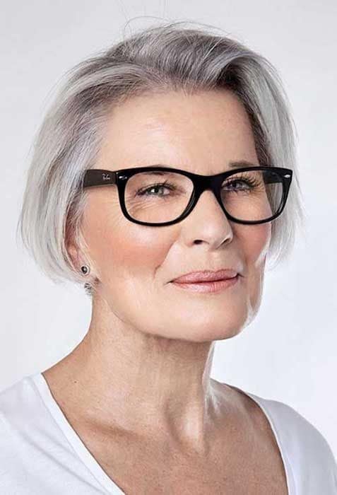 60 Coupes courtes avec des lunettes après 60 ans en 2023 35 60 Coupes courtes avec des lunettes après 60 ans en 2023 35
