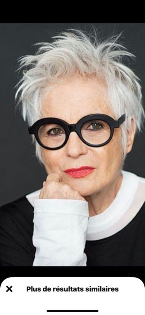 60 Coupes courtes avec des lunettes après 60 ans en 2023 48 60 Coupes courtes avec des lunettes après 60 ans en 2023 48