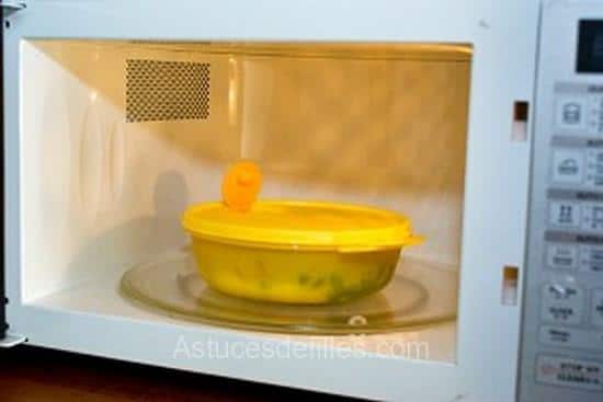 Les 20 Aliments à Ne Jamais Mettre au Micro-ondes 9