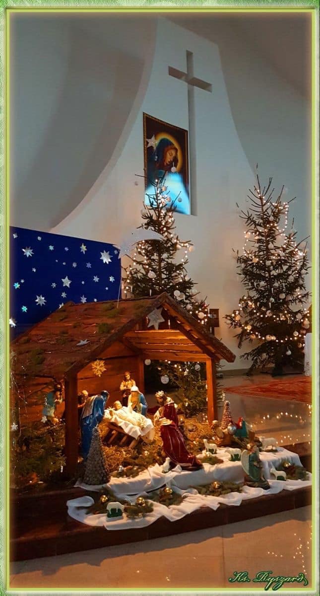 33 Belles idées de crèche de Noël les plus originales en 2023 14