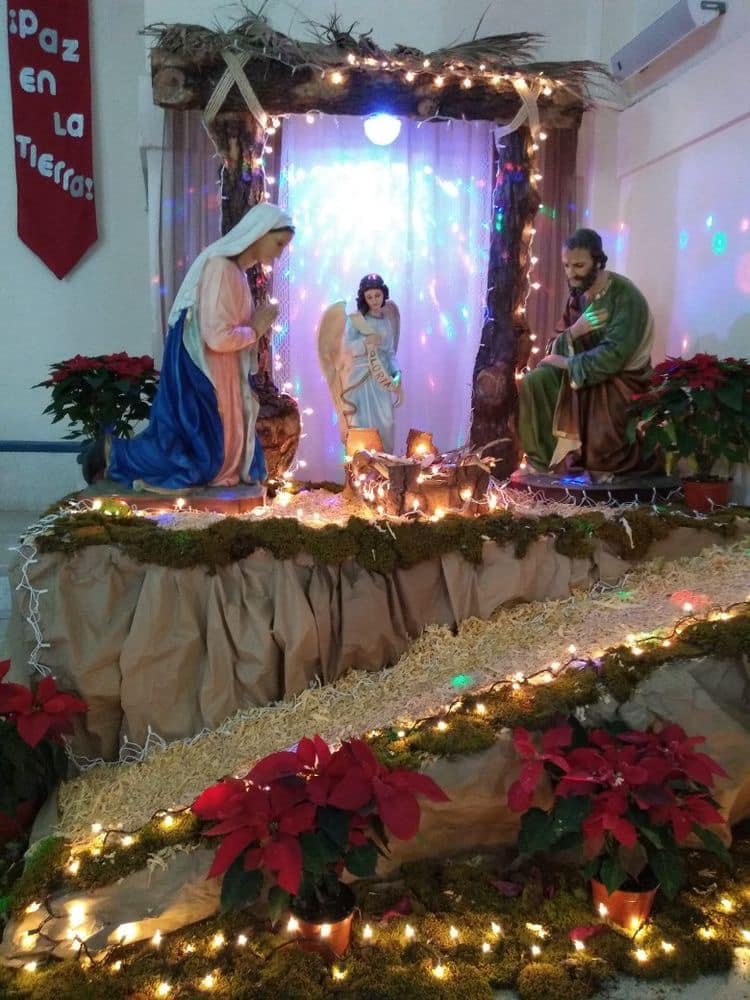33 Belles idées de crèche de Noël les plus originales en 2023 19
